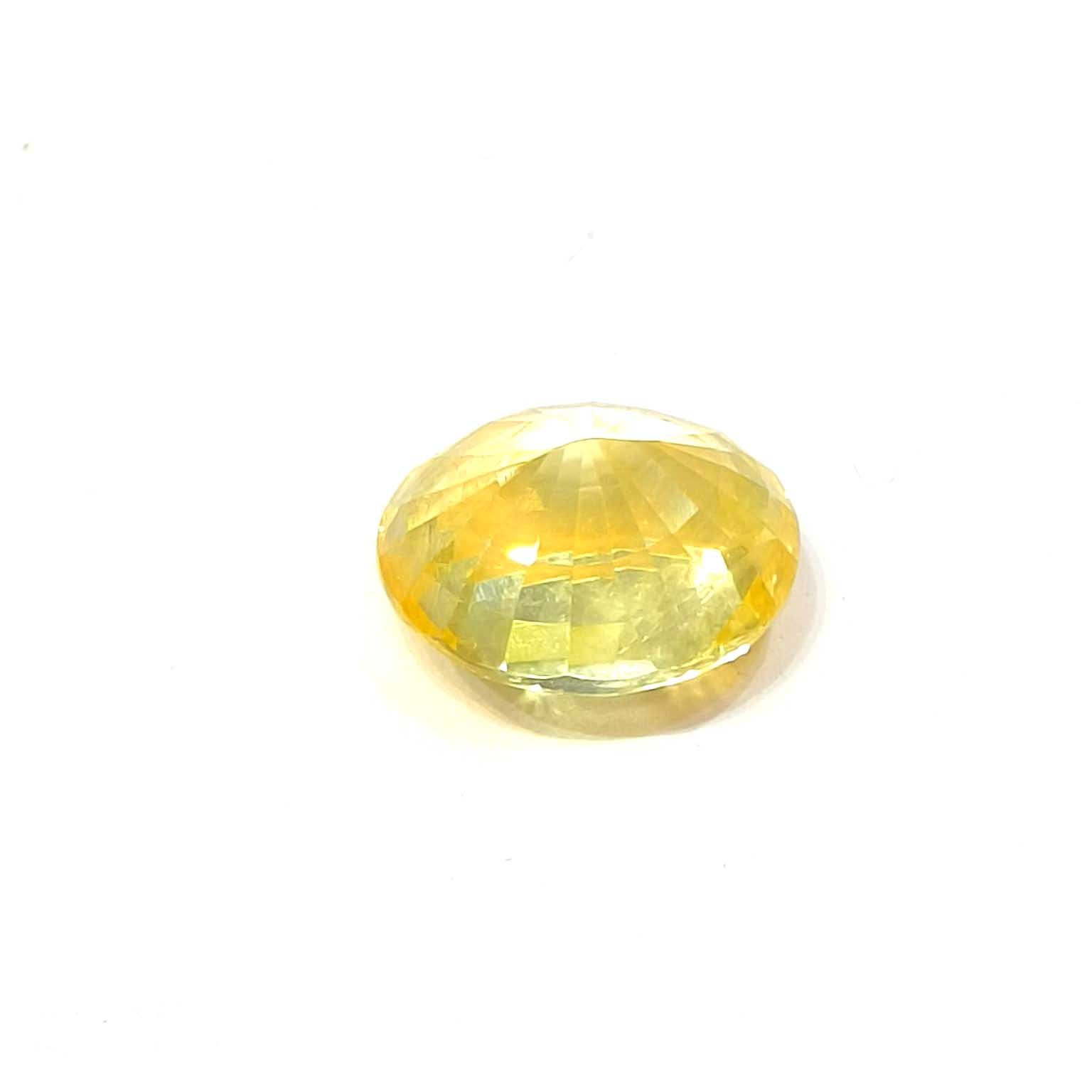 Yellow natural sapphire