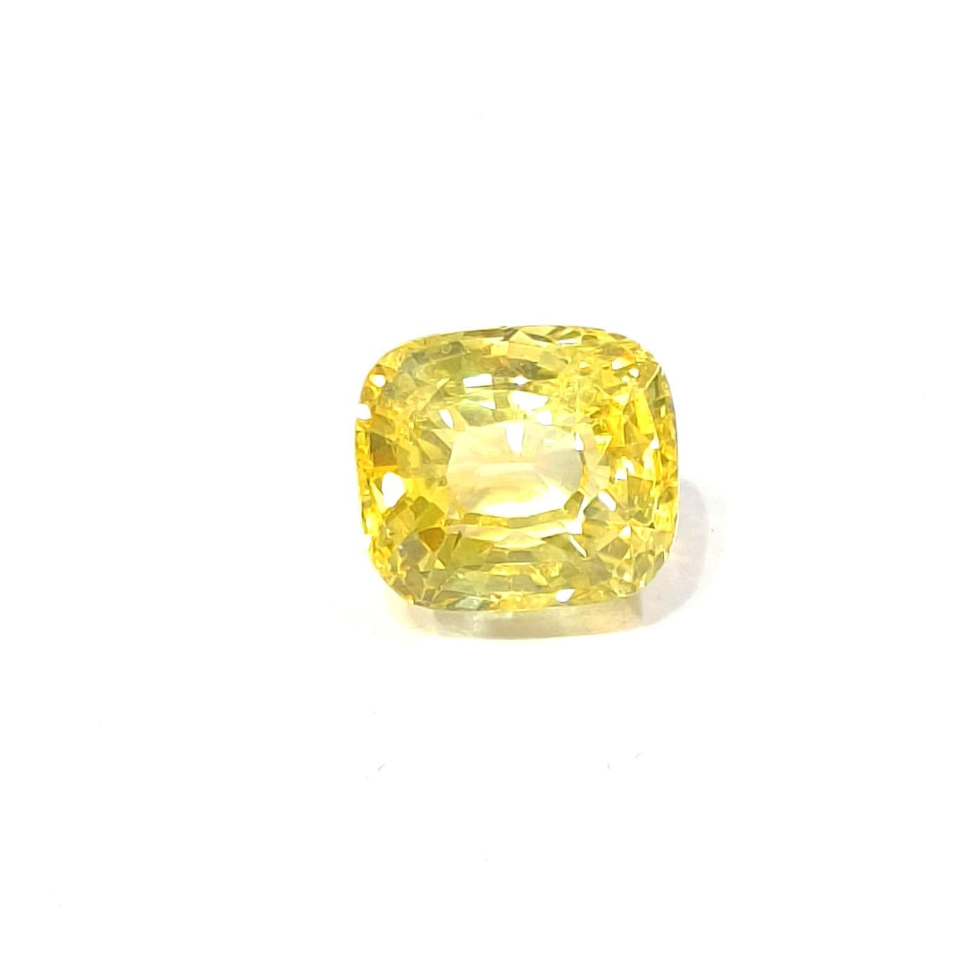 Yellow natural sapphire