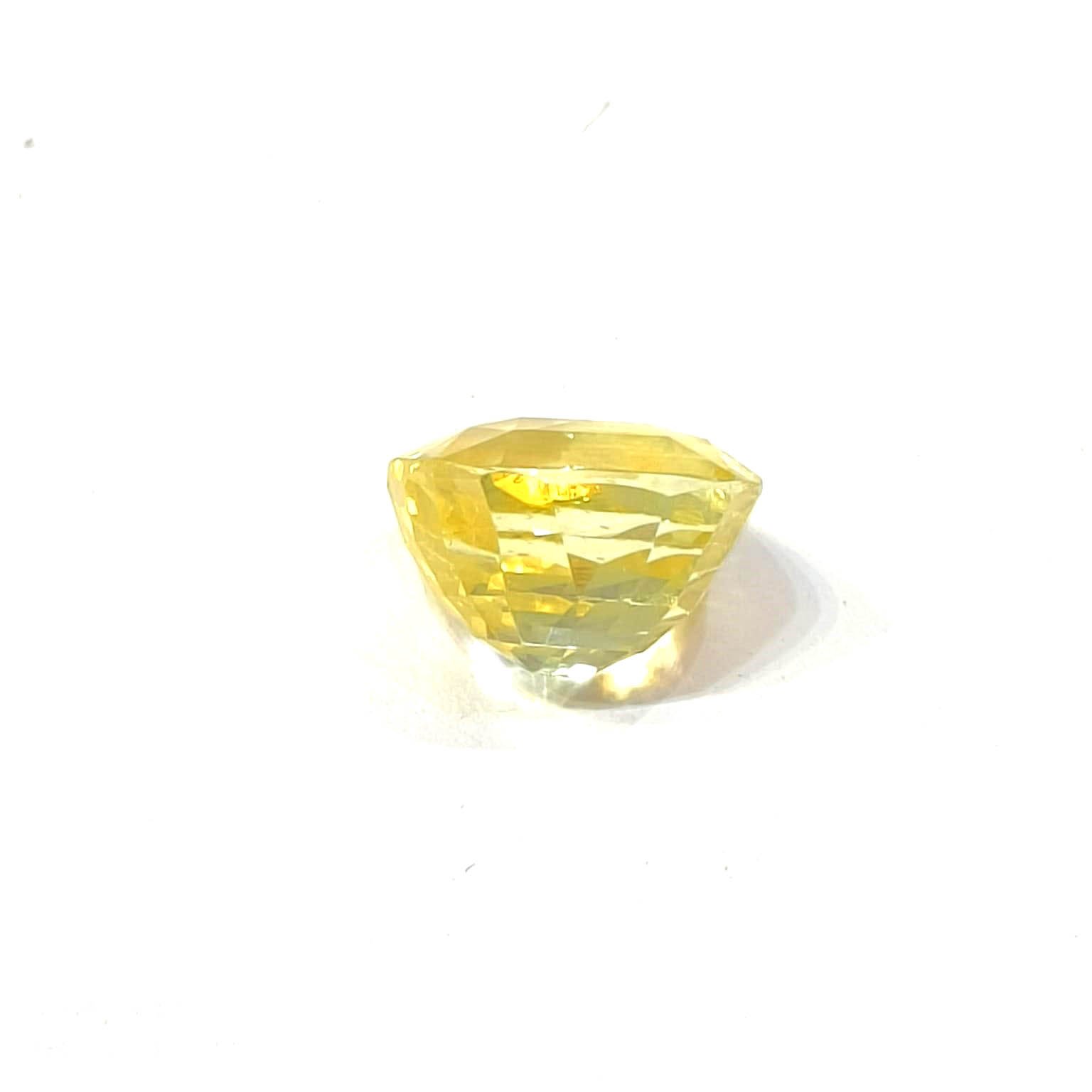 Yellow natural sapphire